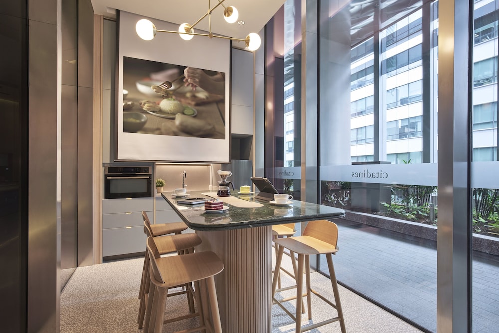 Oakwood Premier Raffles Place Singapore 32/65