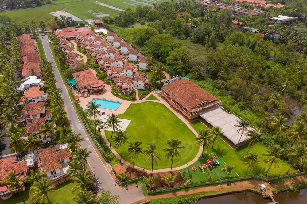 Nanu Beach Resort and Spa 40/50