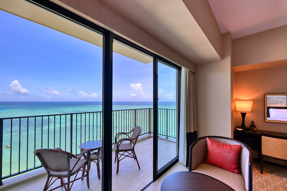 Ryukyu Hotel and Resort Nashiro Beach 28/49