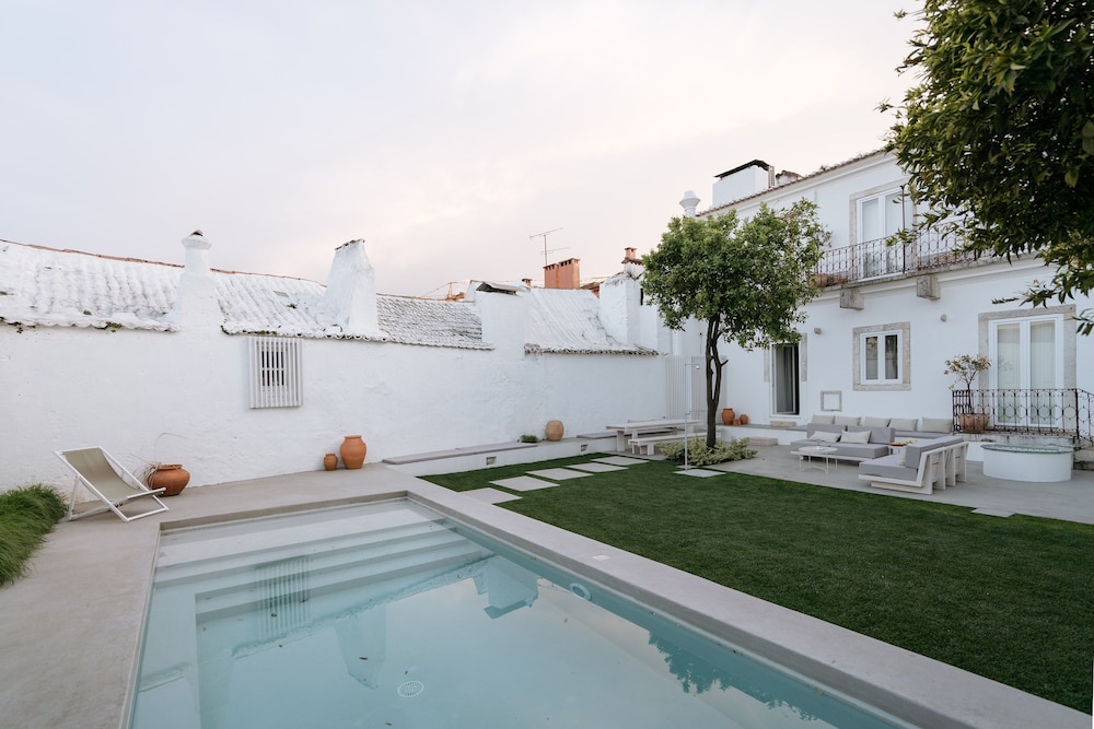 Dona Graca Lisbon Apartments 39/50