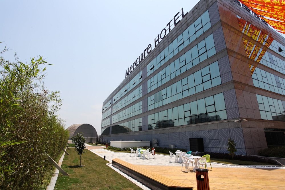 Mercure Shanghai Hongqiao South 7/96