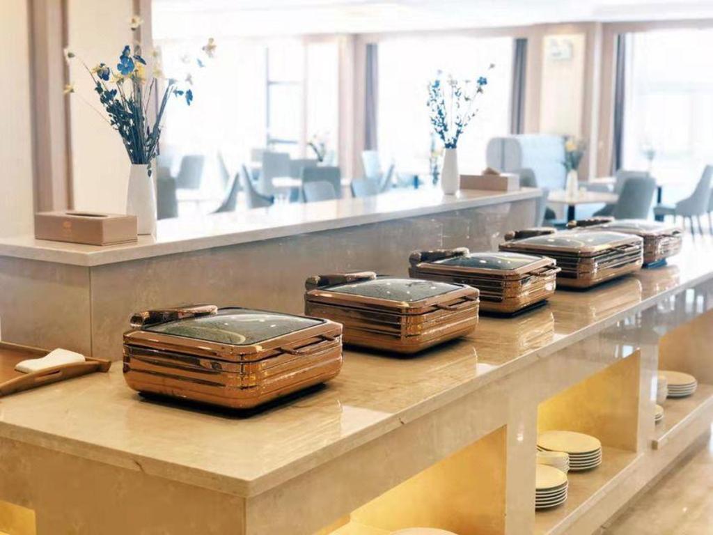 Vienna Hotel (Chaohu Lijing International) 31/40