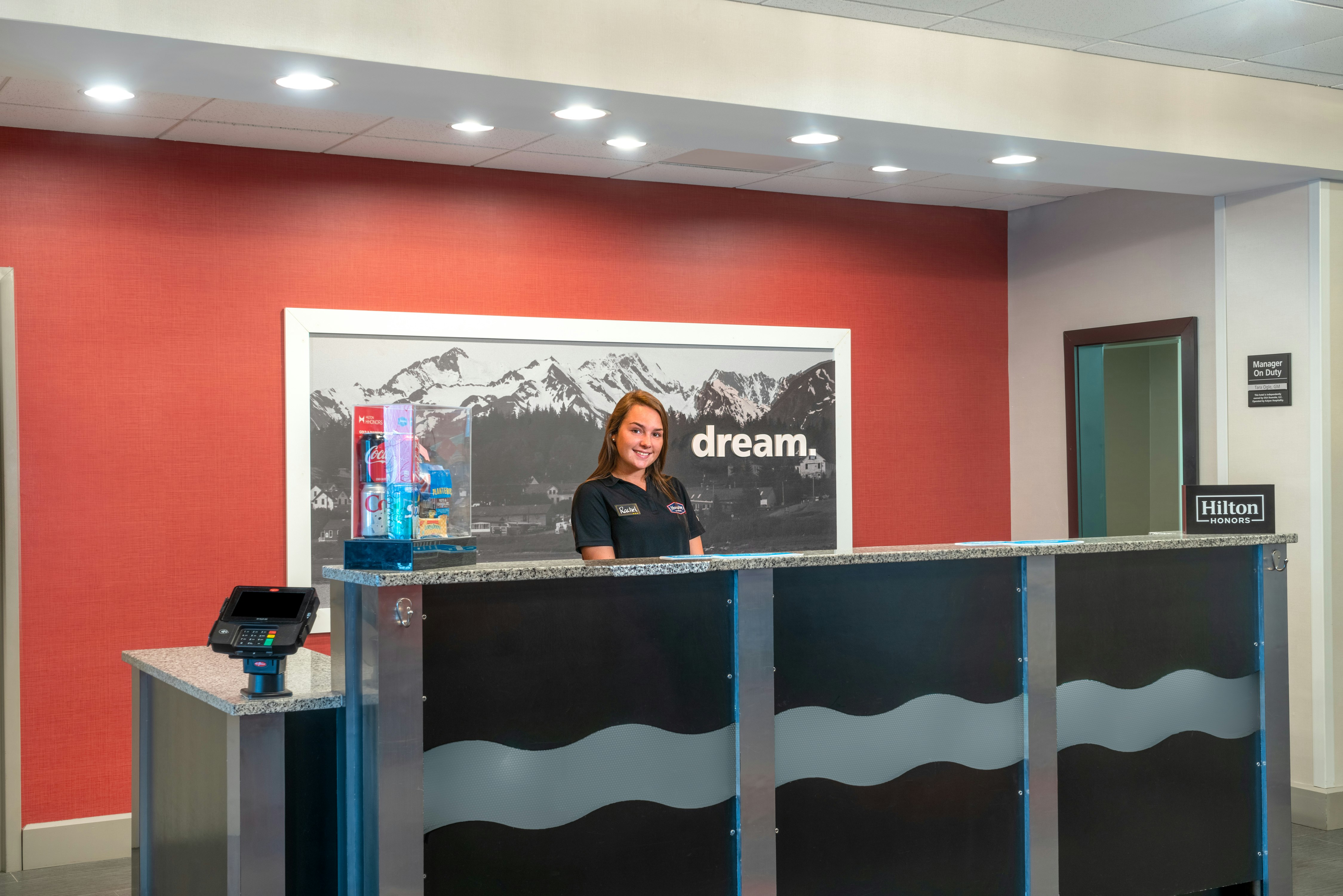 Hampton Inn And Suites Roanoke Airport 8/49