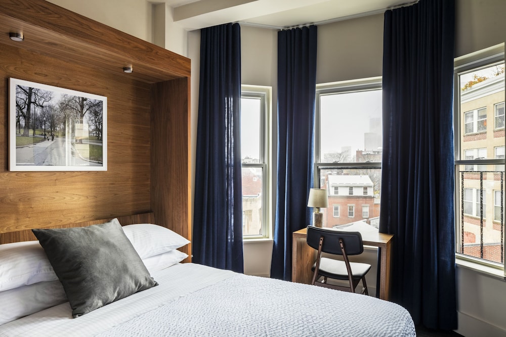 Found Hotel Boston Common 10/38
