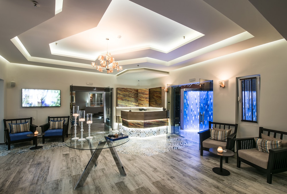 Omiros Boutique Hotel 32/59