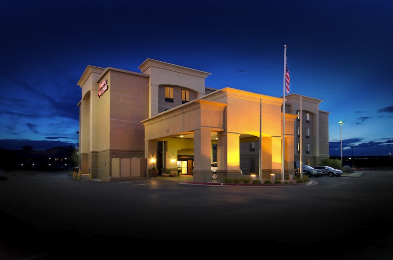Hampton Inn & Suites Gallup 2/29