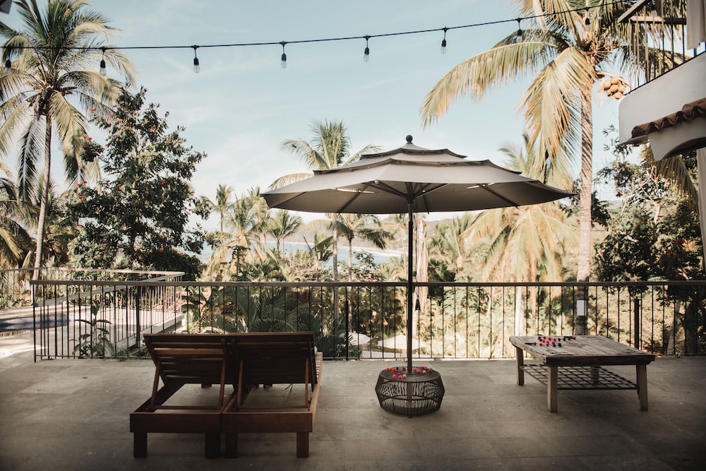Distrito 88 Adults only 45/50