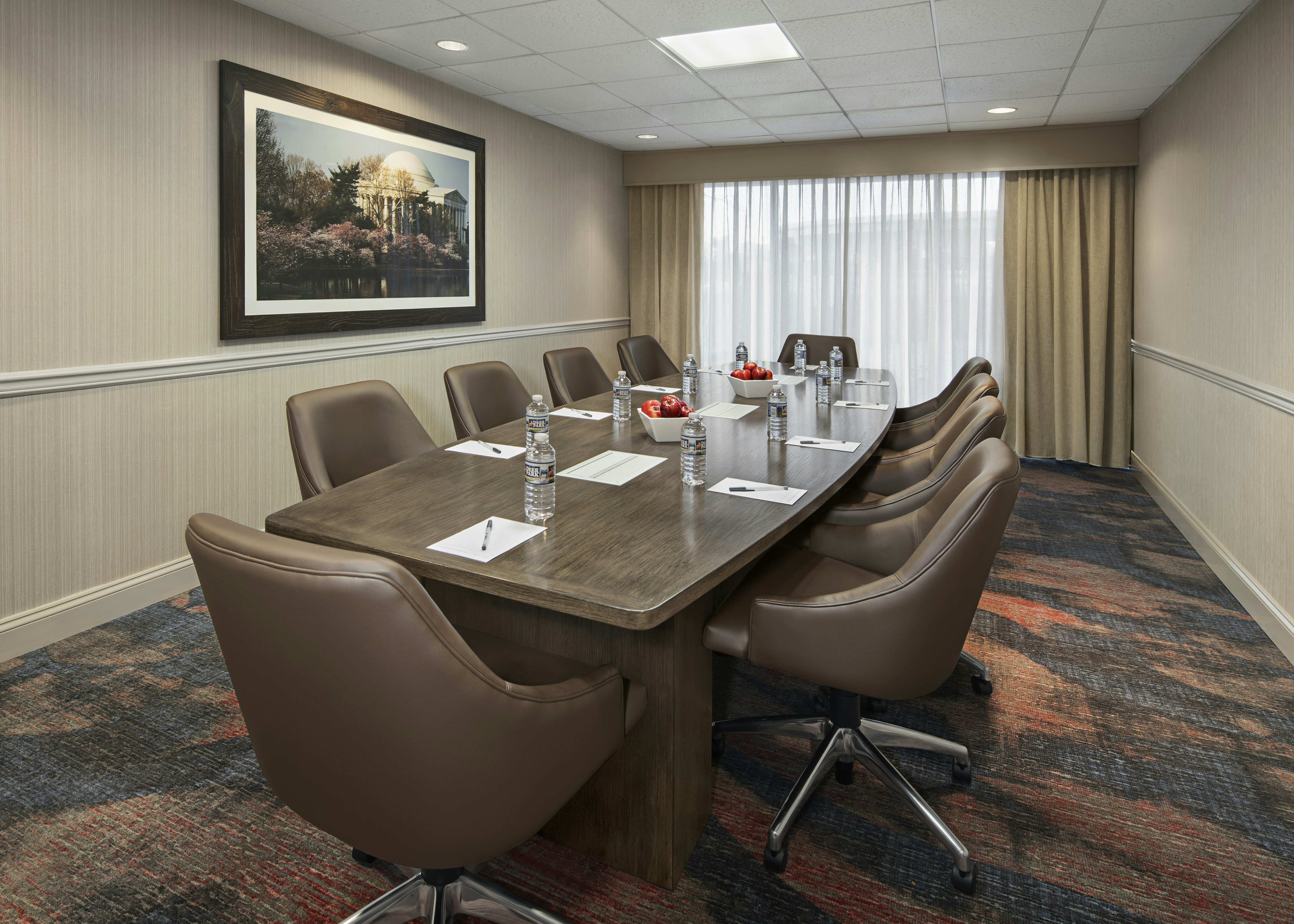 Hampton Inn & Suites Alexandria Old Town Area South 46/54
