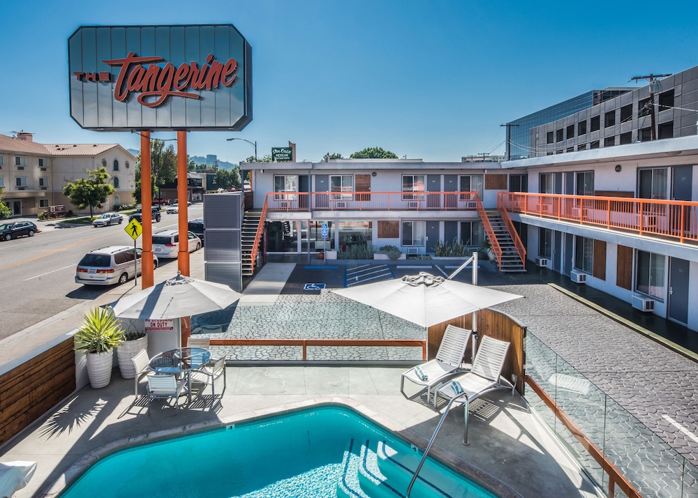 The Tangerine 3/43