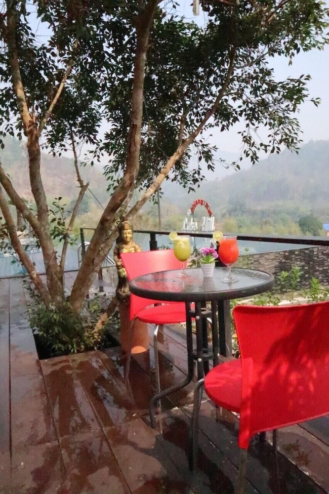 Chiangrai Lake Hill Resort 42/50