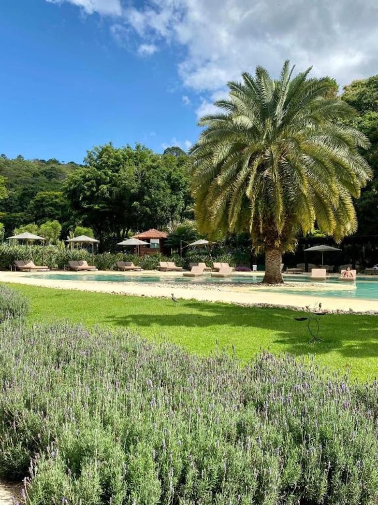 Unique Garden Hotel And Spa 44/49