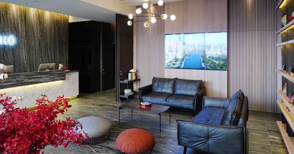 JOHO HOTEL 33/50