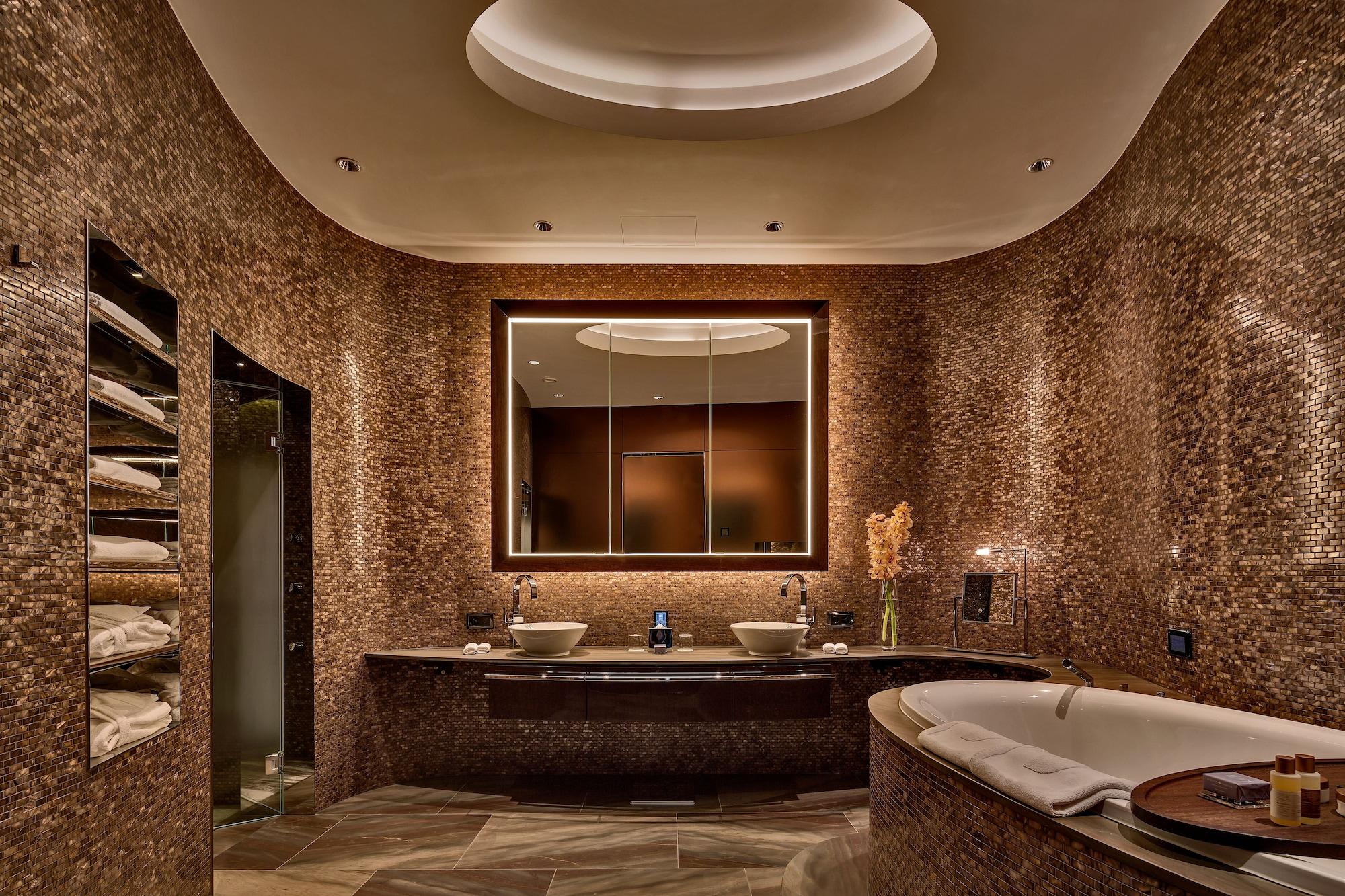 Residence, Suite, Butler, Terrace، The Dolder Grand 3/3