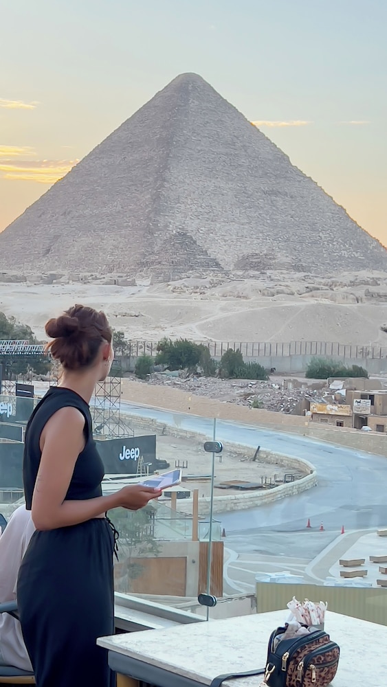 Giza Pyramids View Inn 43/50