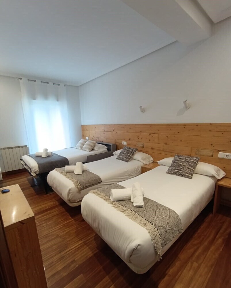 1 BEDROOM, FAMILY, DOUBLE BED, BEACH SIDE