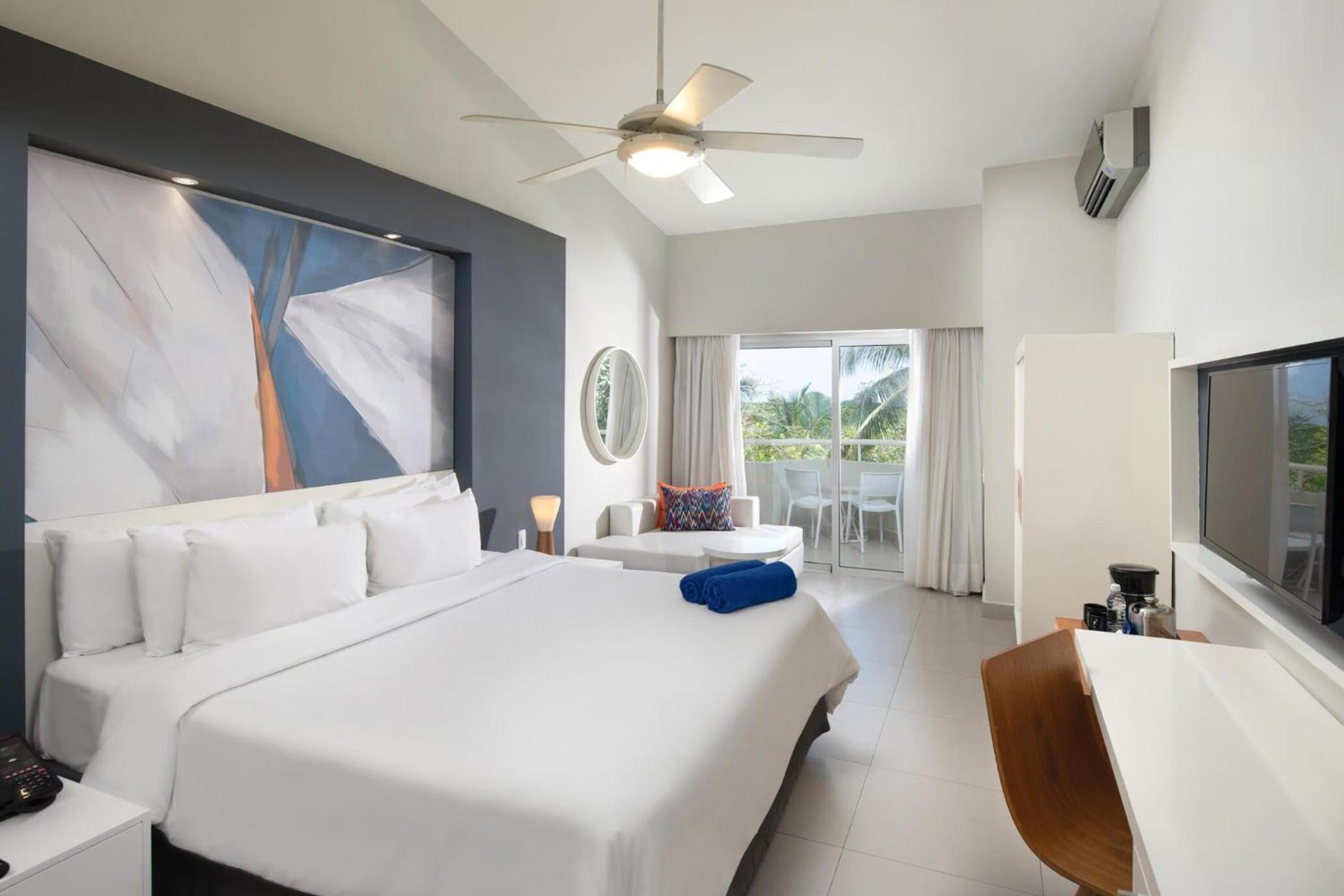 Essentia, Garden, 1 Queen and 2 Double Beds