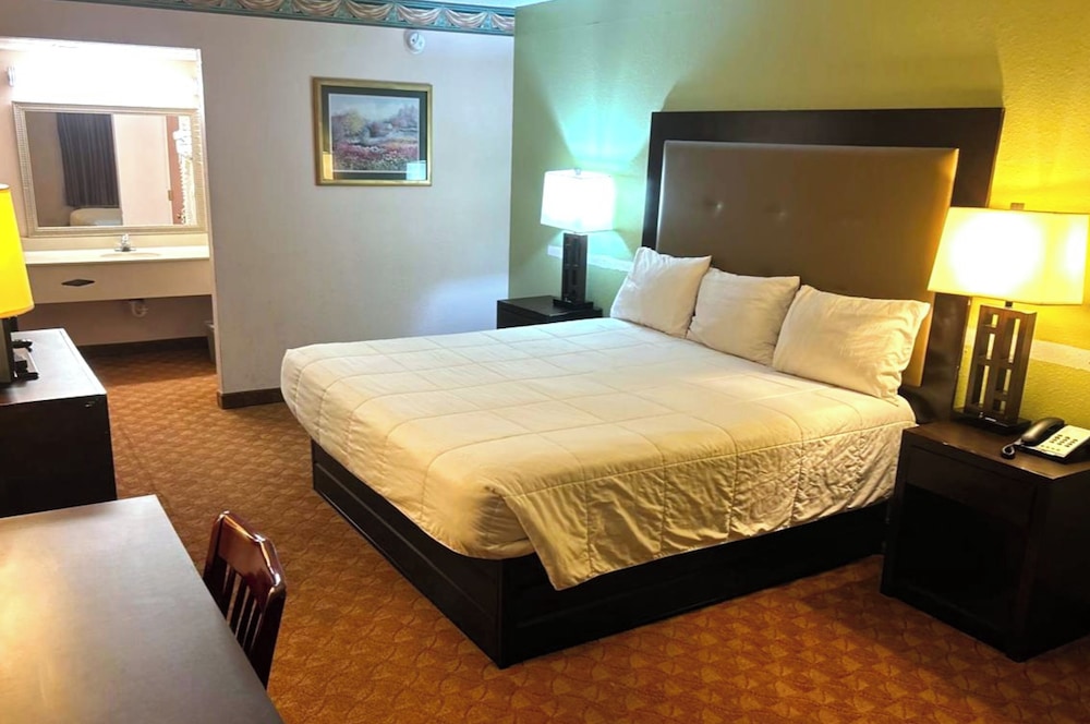 Victorian Inn By OYO Whitesboro US Hwy 82 39/55
