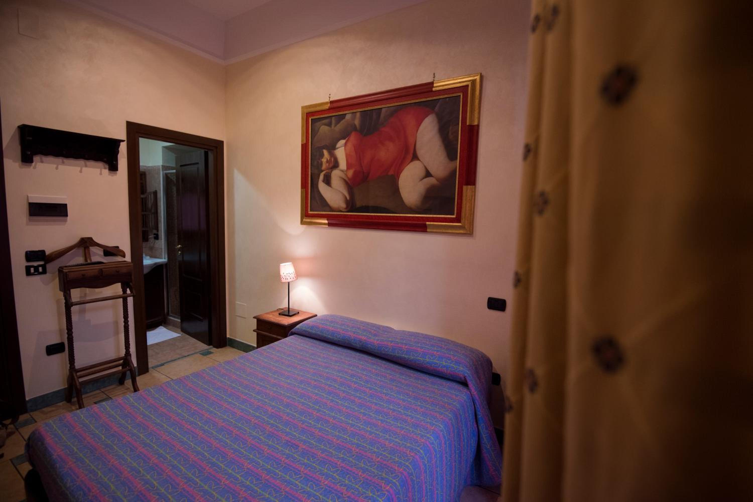 Economy, Double or Twin Bed