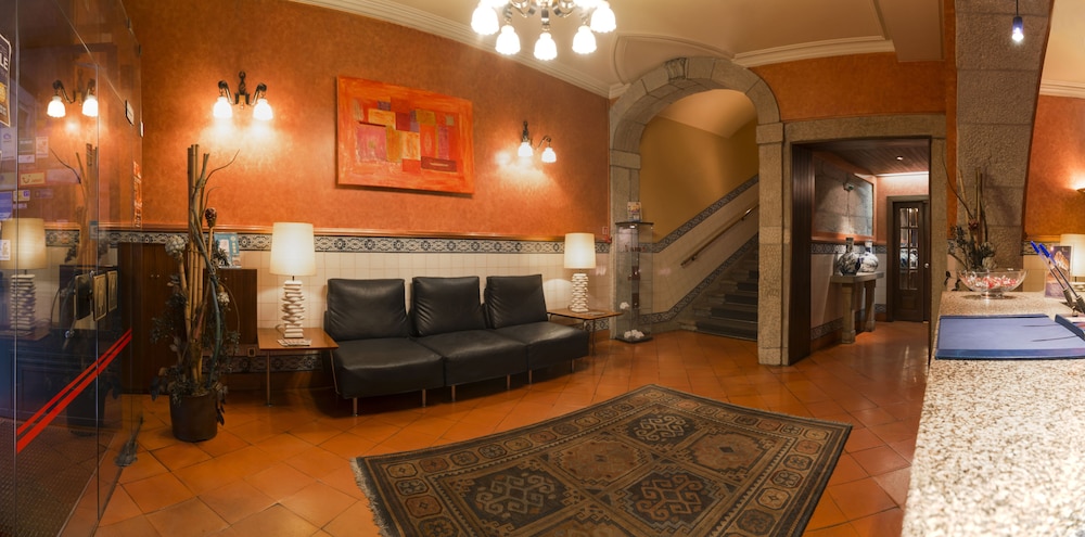 Internacional Hotel 7/48