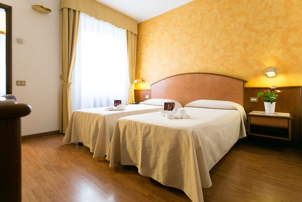 Hotel Concorde Fiera 11/60