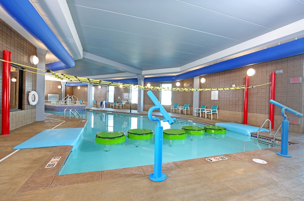 Holiday Inn Hotel And Suites Sioux Falls Airport 52/57