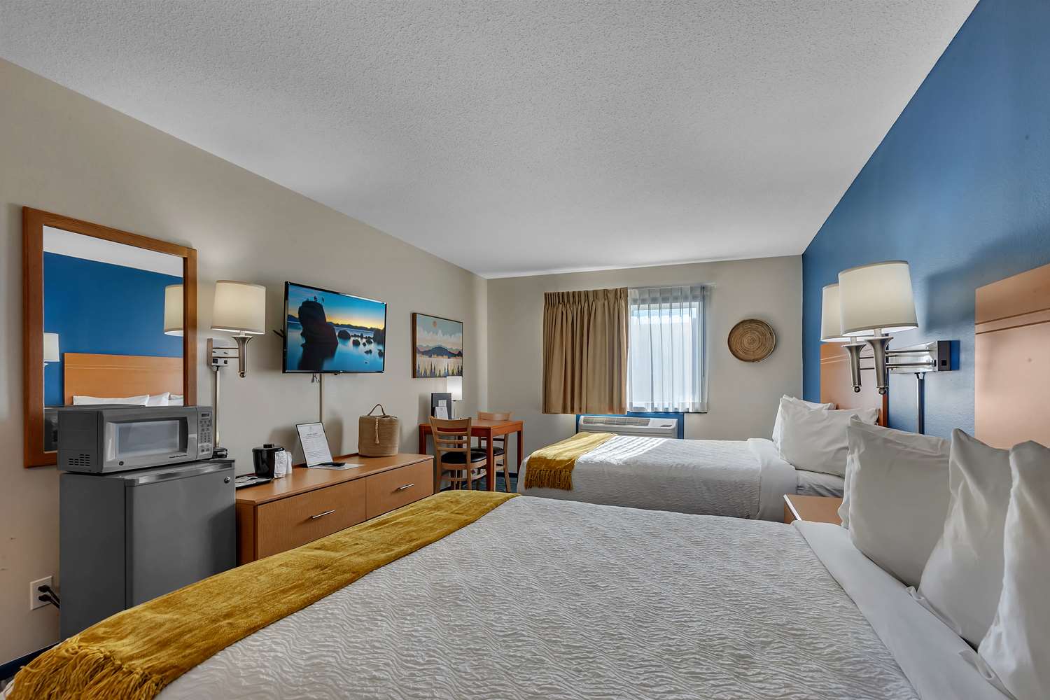 Spicer Hotel 7/21