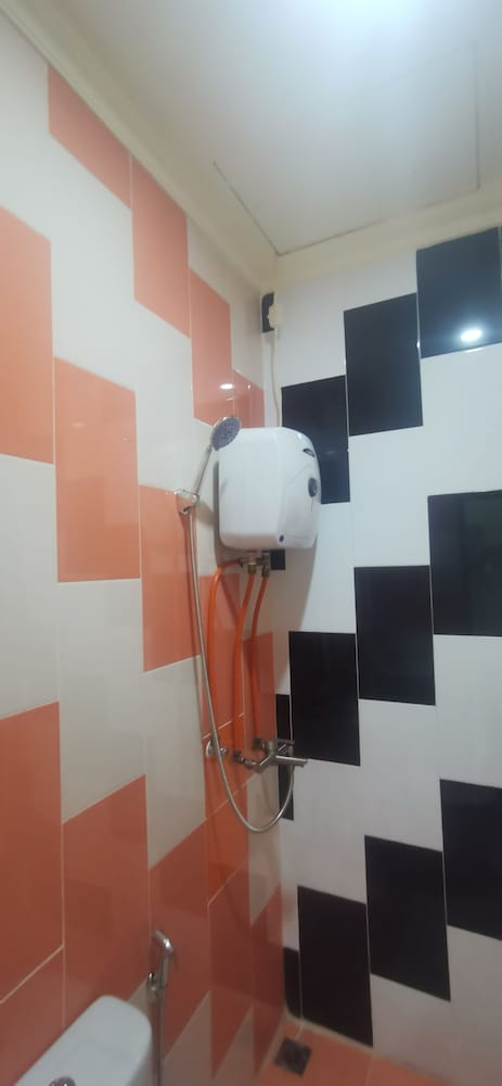 Collection O Balikpapan Near Balikpapan Super Block Formerly City Inn Hotel 32/37