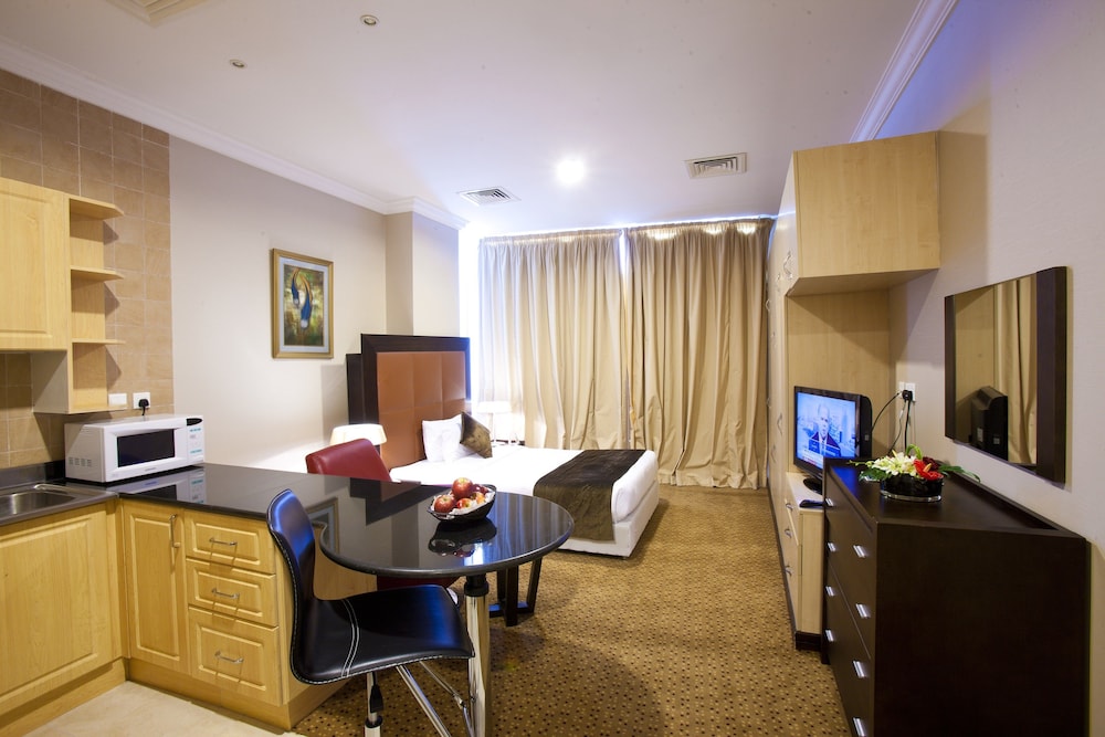 Kingsgate Hotel Doha 67/81