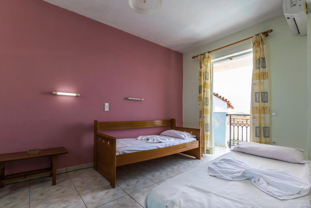 Vossos Hotel Apartments 14/41
