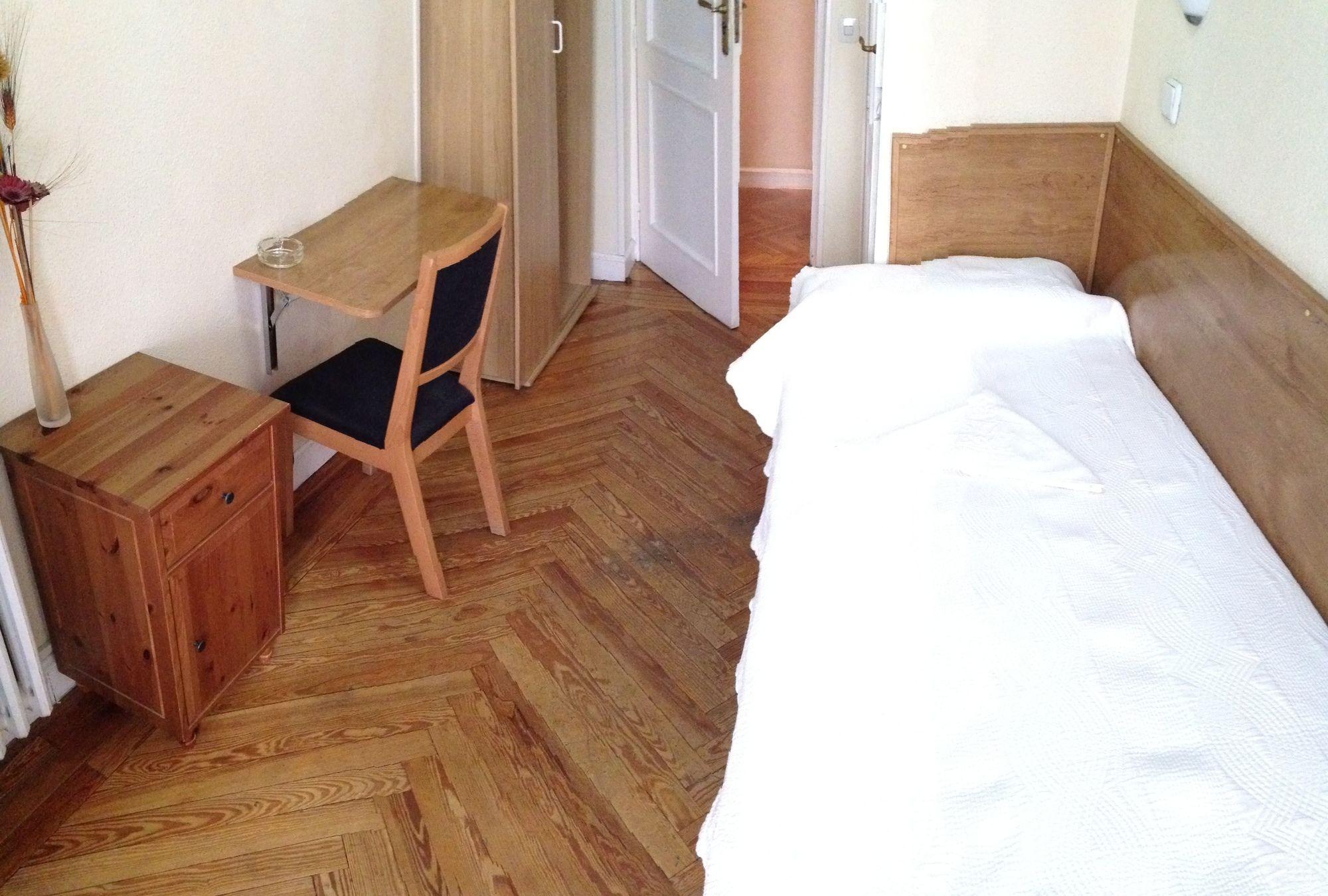 غرفة قياسية مفردة بإطلالة على المدينة بغرفة نوم واحدة، Hostal Aresol 5/15