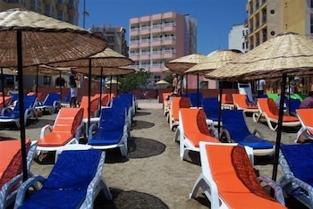 AEGEAN PARK HOTEL 34/40
