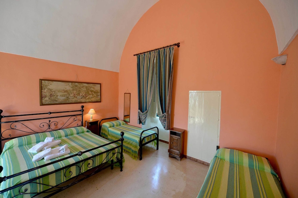 AGRITURISMO SANTA CHIARA 5/50