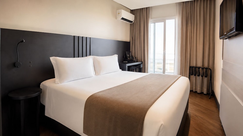 Superior, Double Bed, Sea View