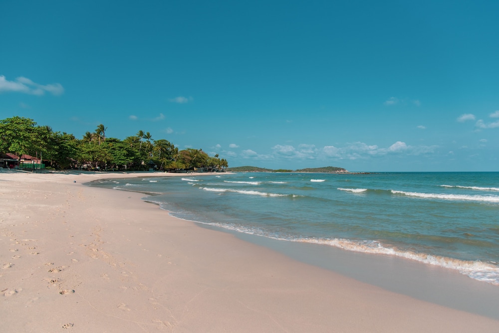 Samui Natien Resort 102/106