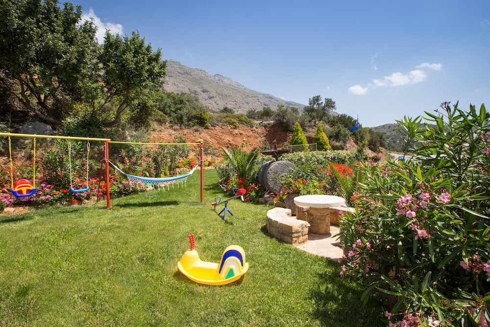Villas Panagia 30/50