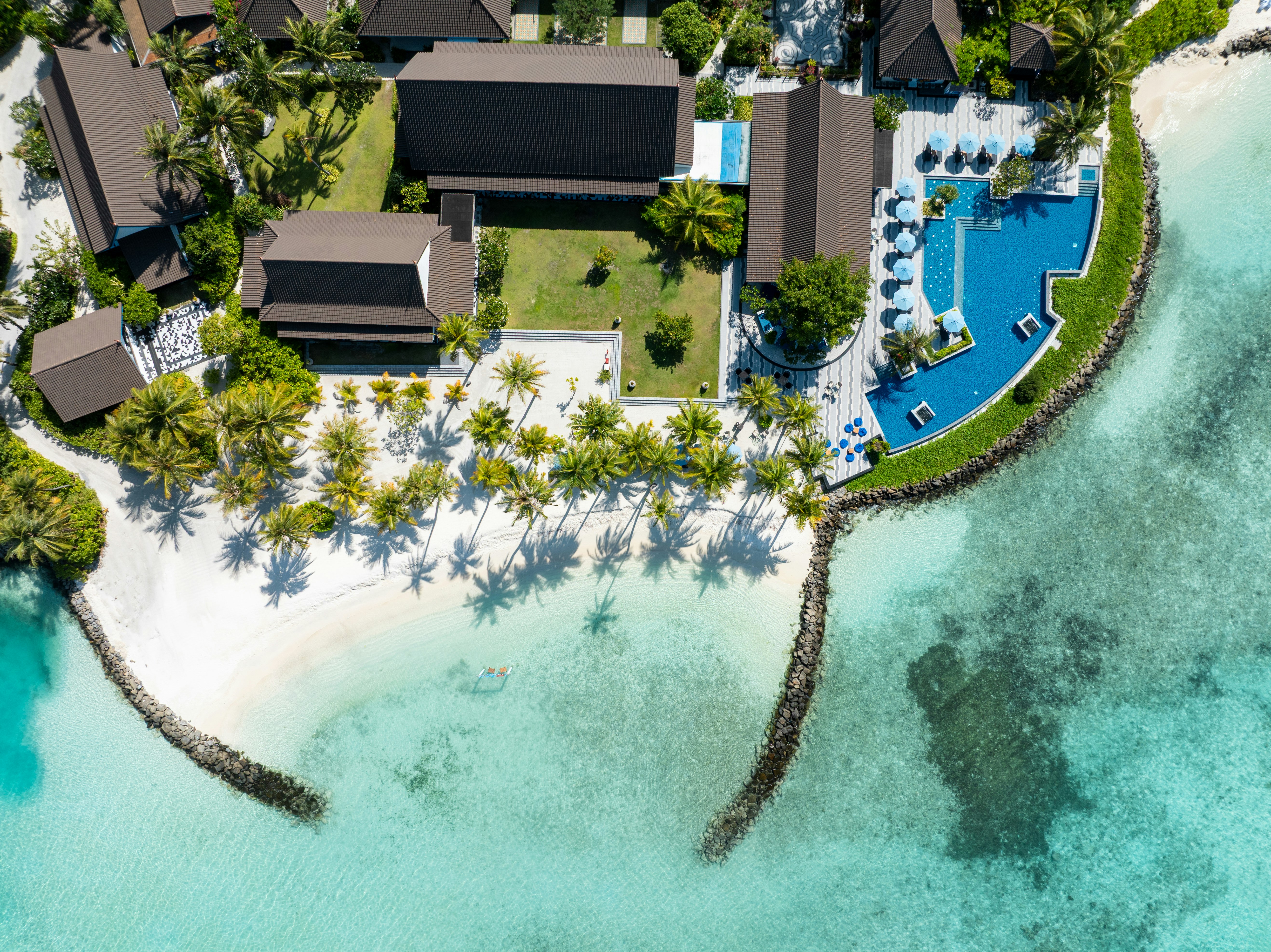SAii Lagoon Maldives, Curio Collection by Hilton 37/39