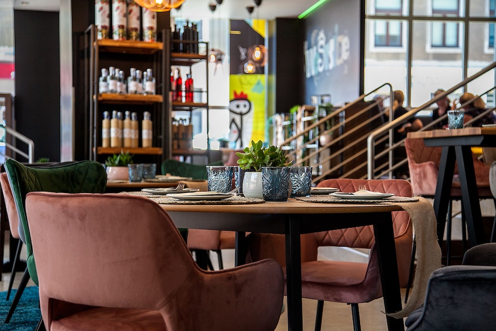 Hotel Mercure Wien Westbahnhof 48/71