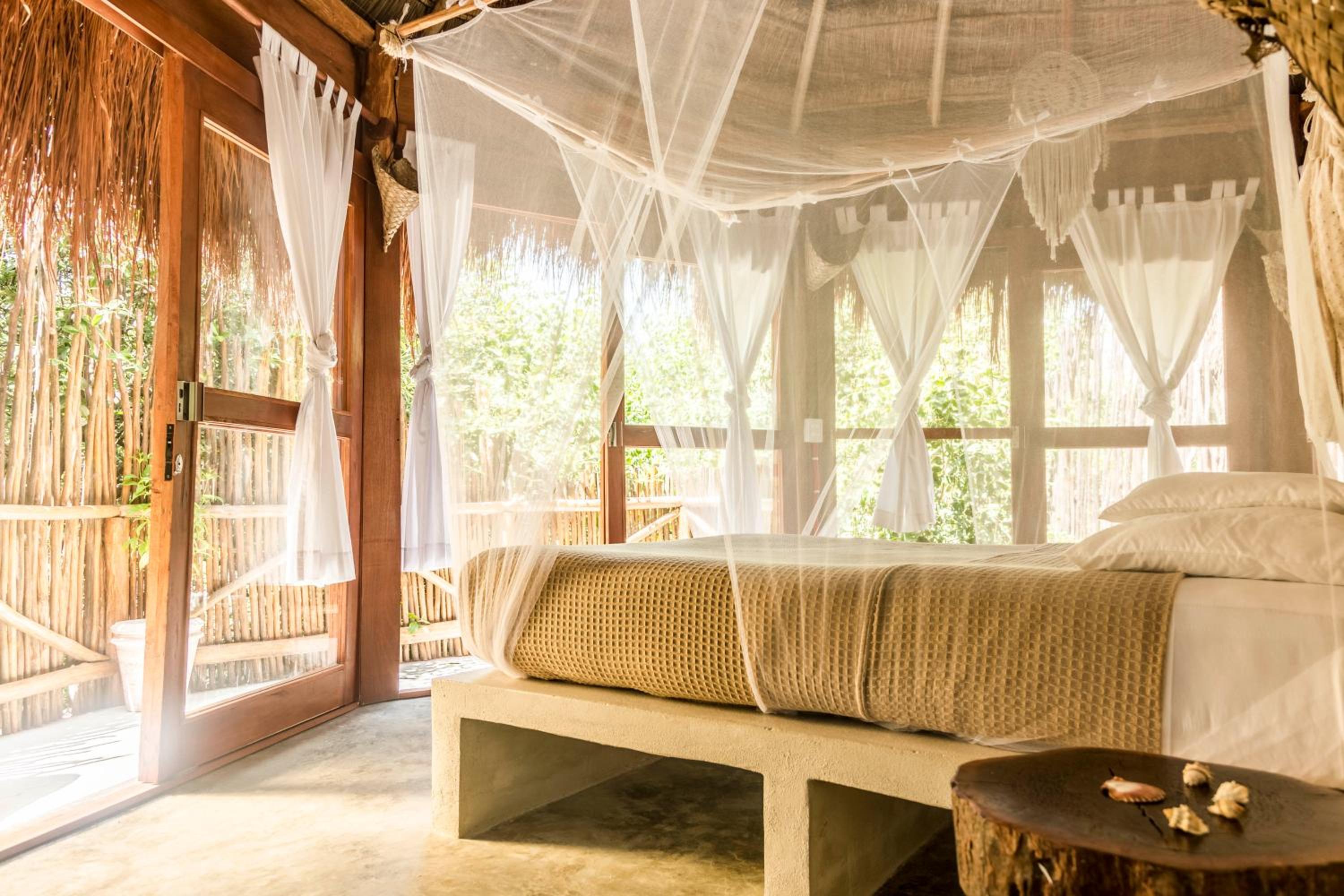 Mamasan Treehouses & Cabins 30/50