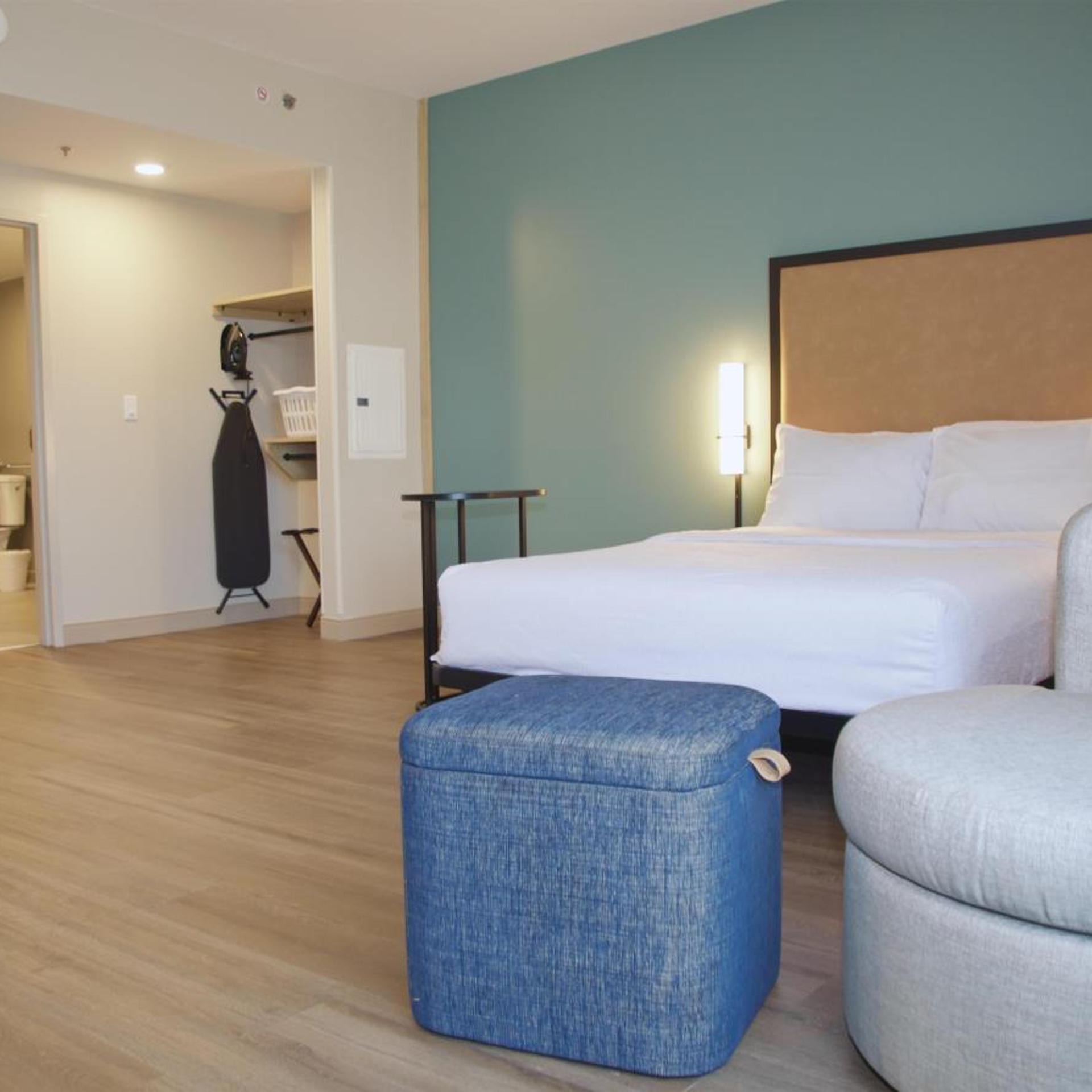LivSmart Studios by Hilton Clarksville 16/36