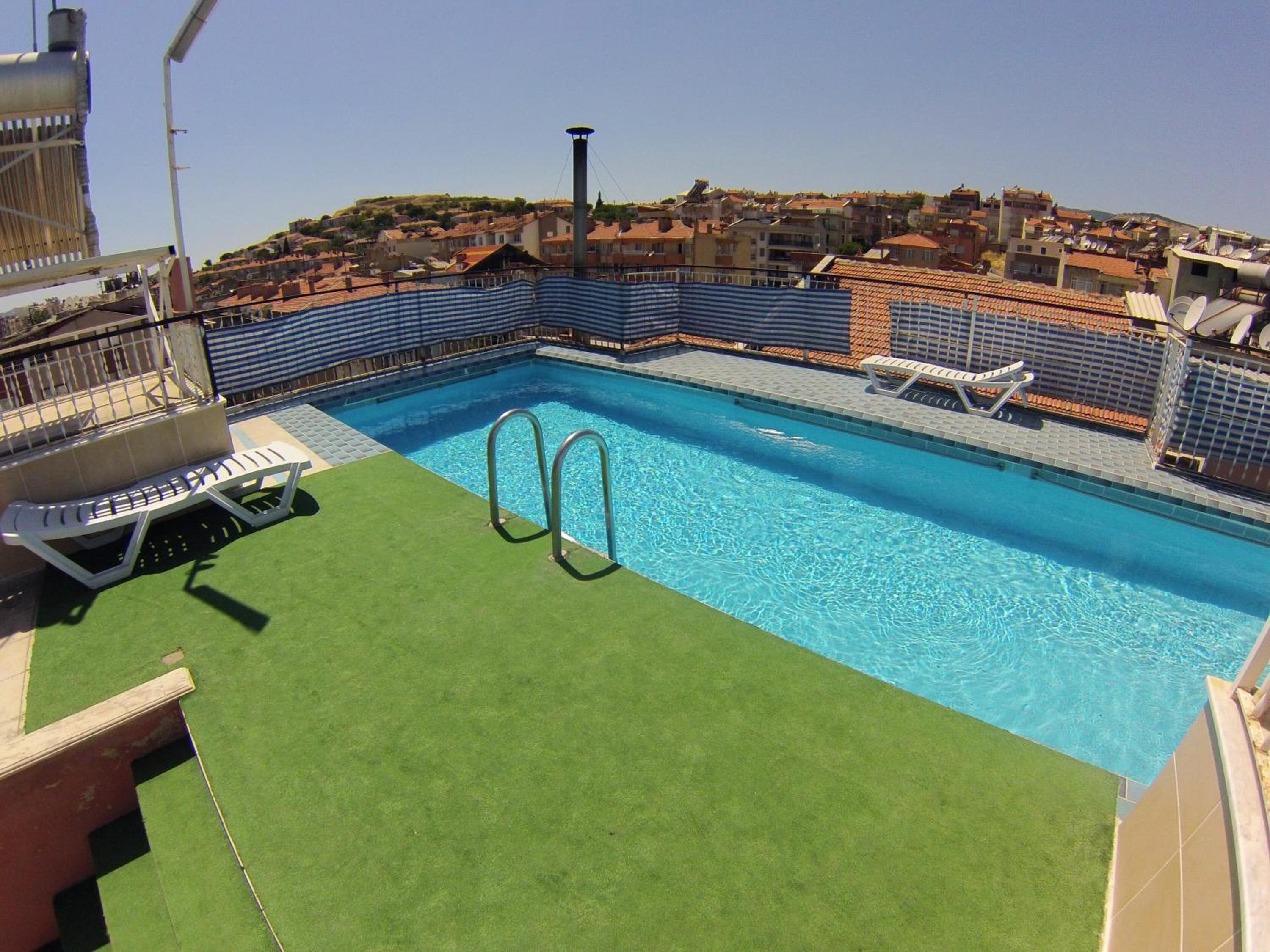 Efsane Hotel 40/48