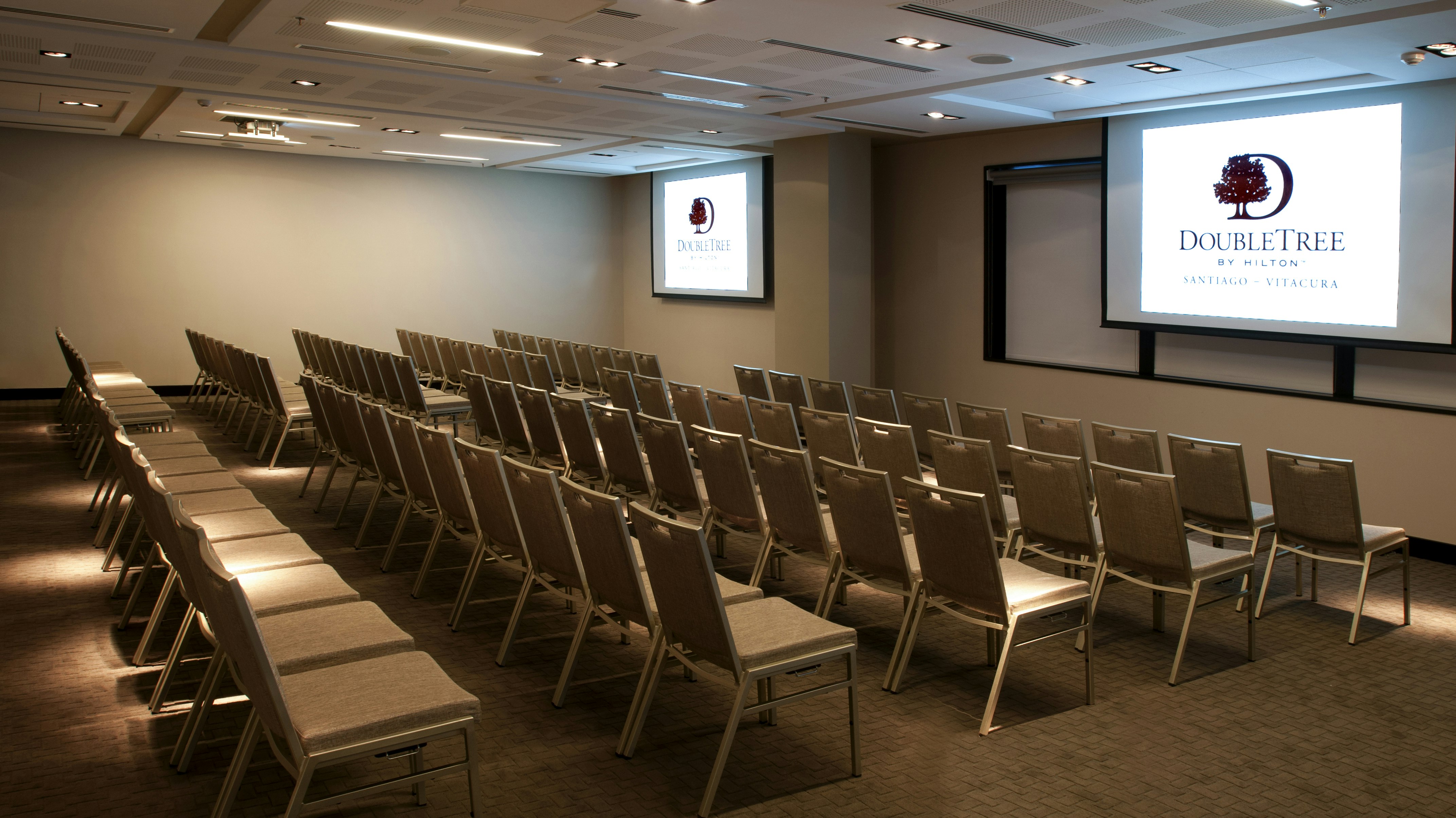 DoubleTree by Hilton Hotel Santiago Vitacura 58/65