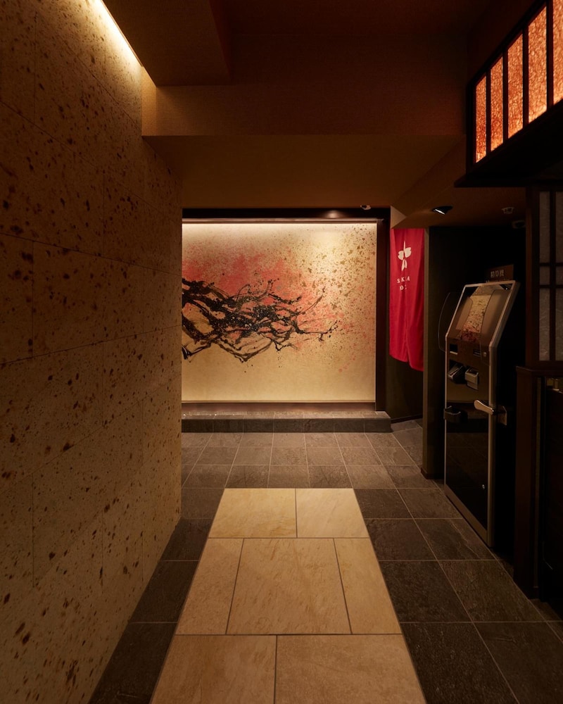 Sakura Sky Hotel 35/50