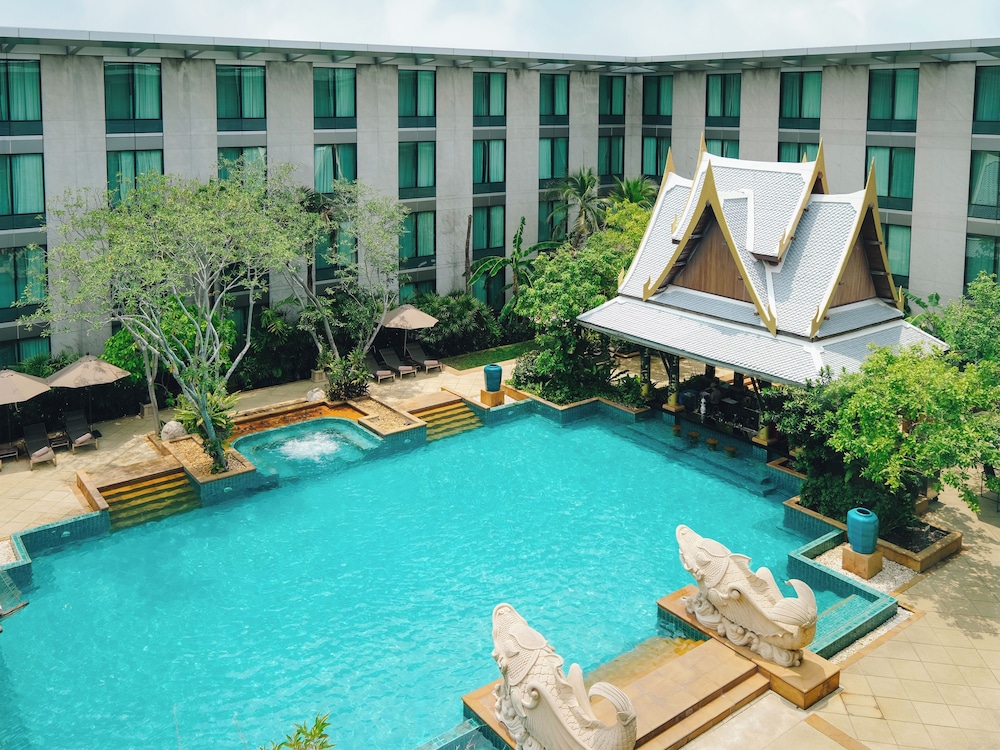 Hyatt Regency Bangkok Suvarnabhumi Airport 58/63