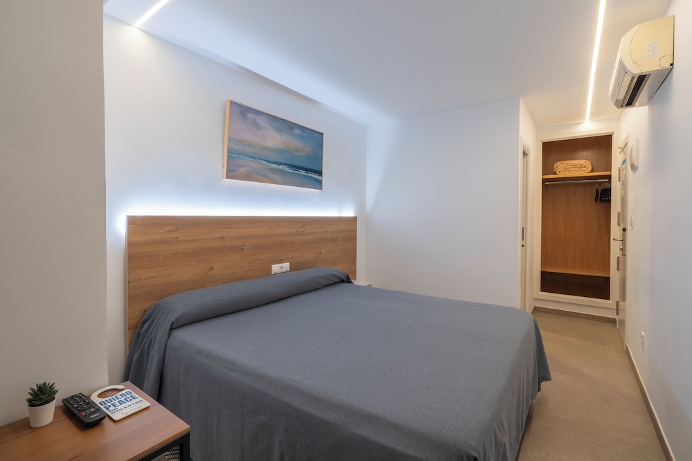 Hostal Pensimar 29/64