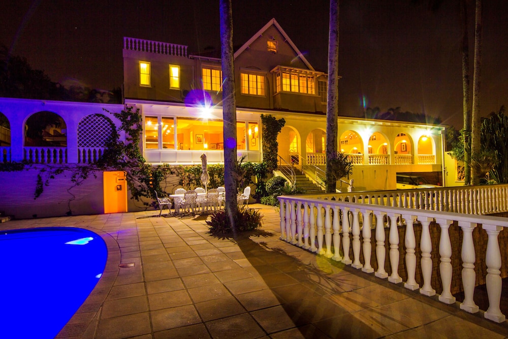 Albion Manor 9/39