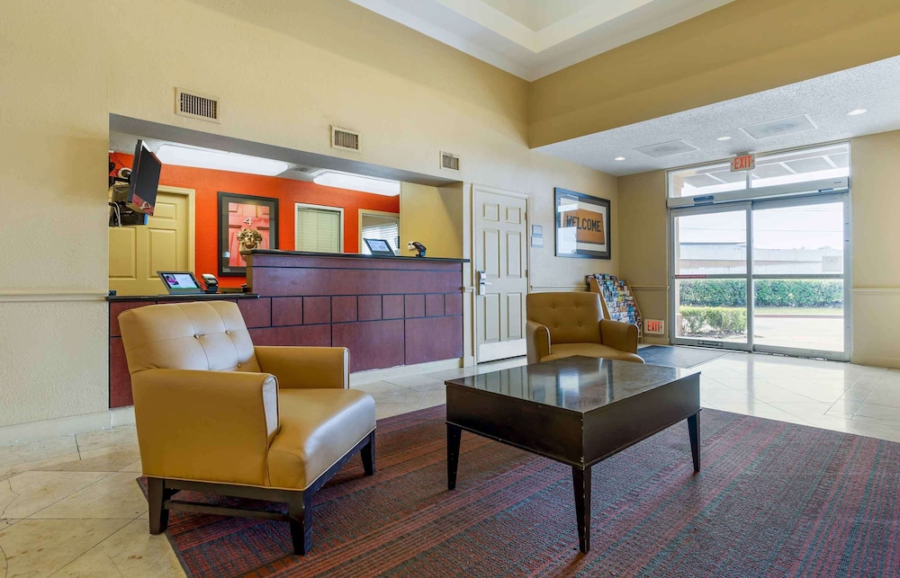 Extended Stay America Suites Houston Sugar Land 8/57