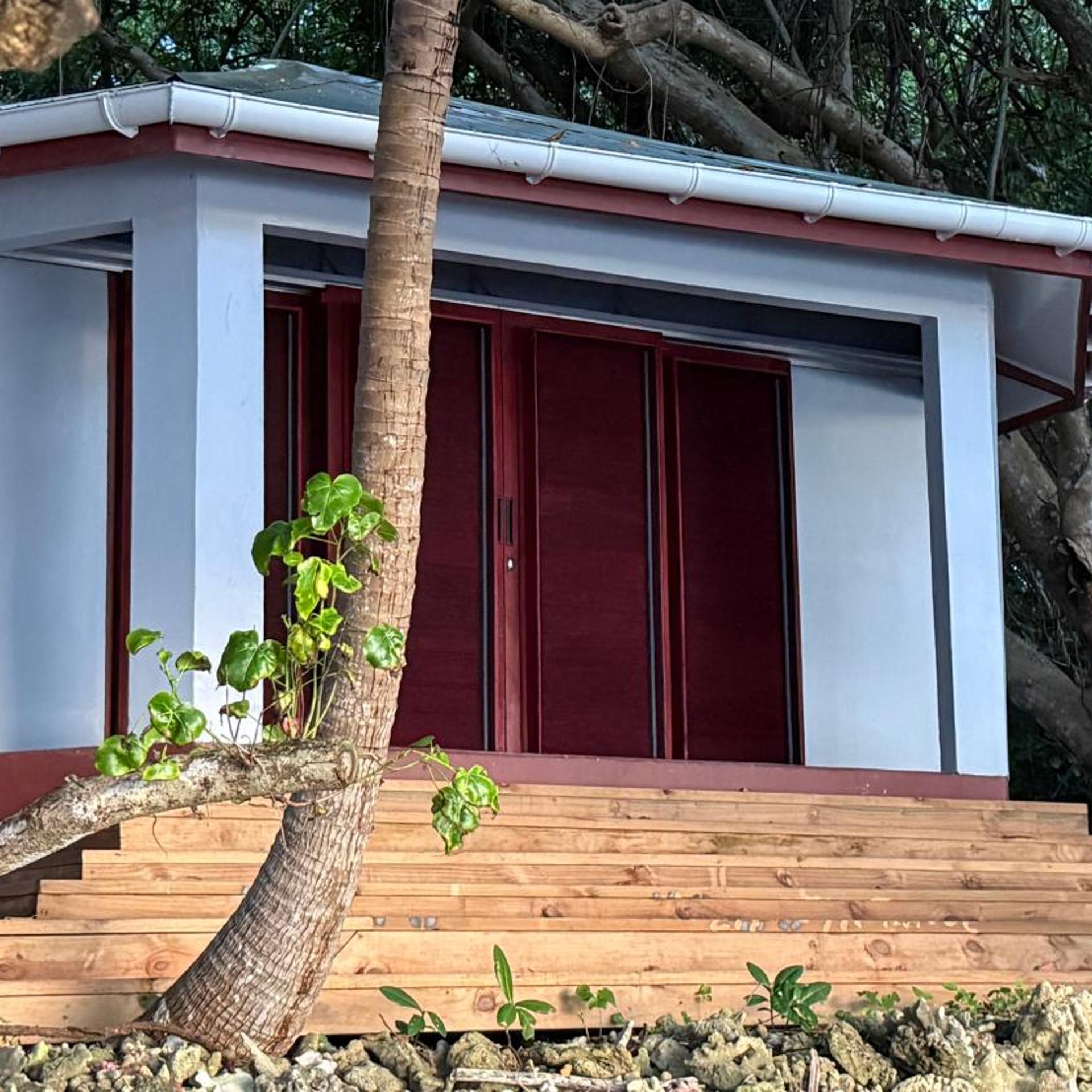 Dany Island Eco Resort in TURTLE BAY