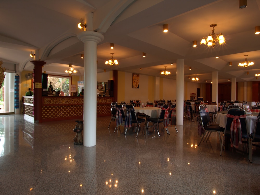 Phuphaphung Resort 30/50