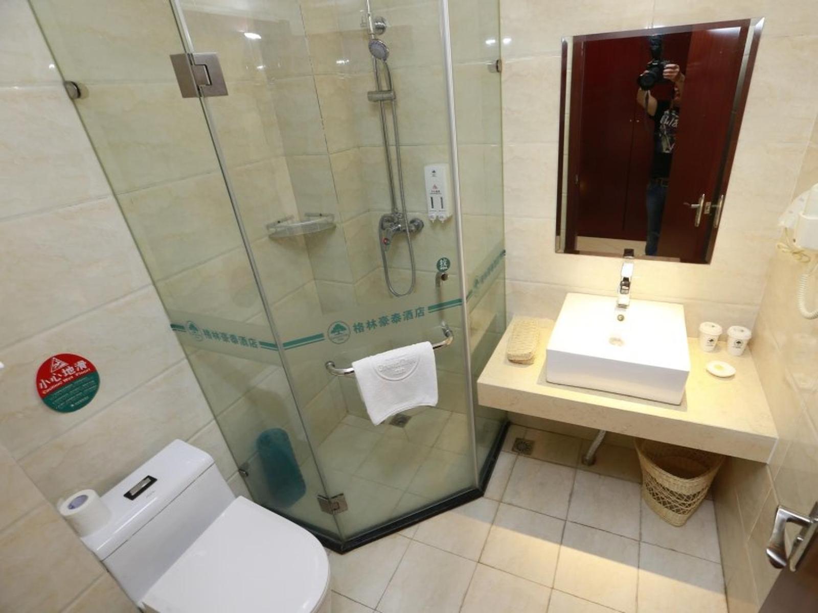 GreenTree Inn Anhui Bozhou Mengcheng Zhuangzi Road Express Hotel 48/50
