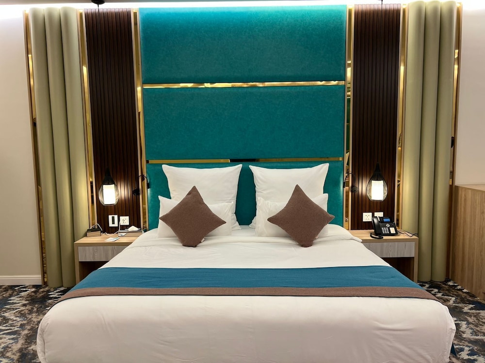 Le Reve Hotel 65/134